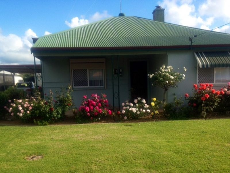 137 Uduc Road, Harvey WA 6220