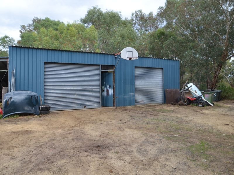 33 Darwin Street, Cookernup WA 6220