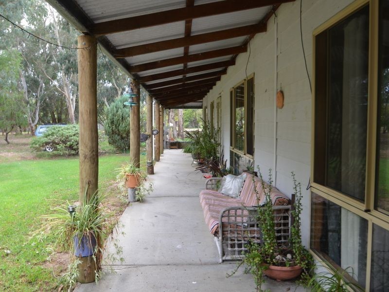 33 Darwin Street, Cookernup WA 6220