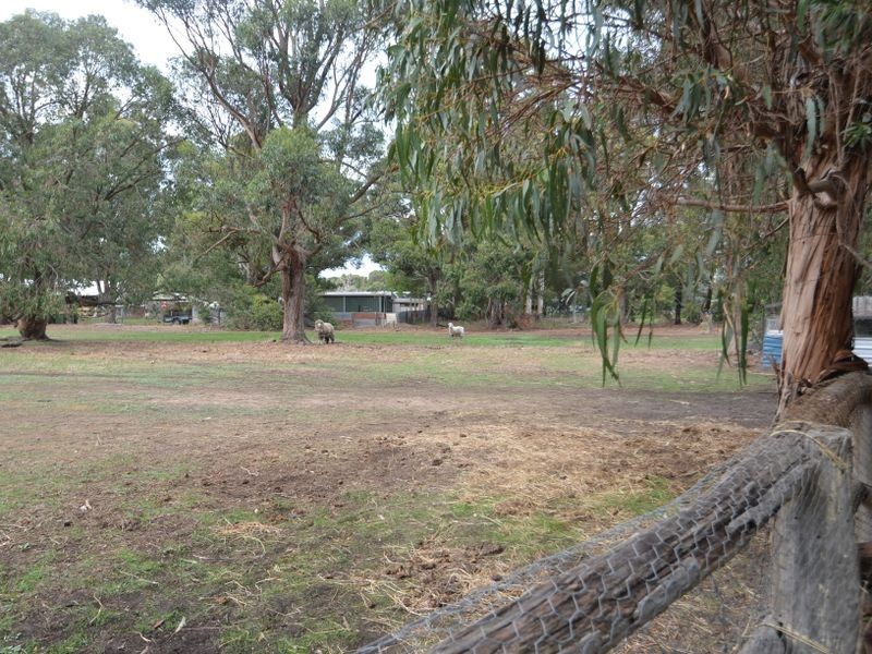 33 Darwin Street, Cookernup WA 6220