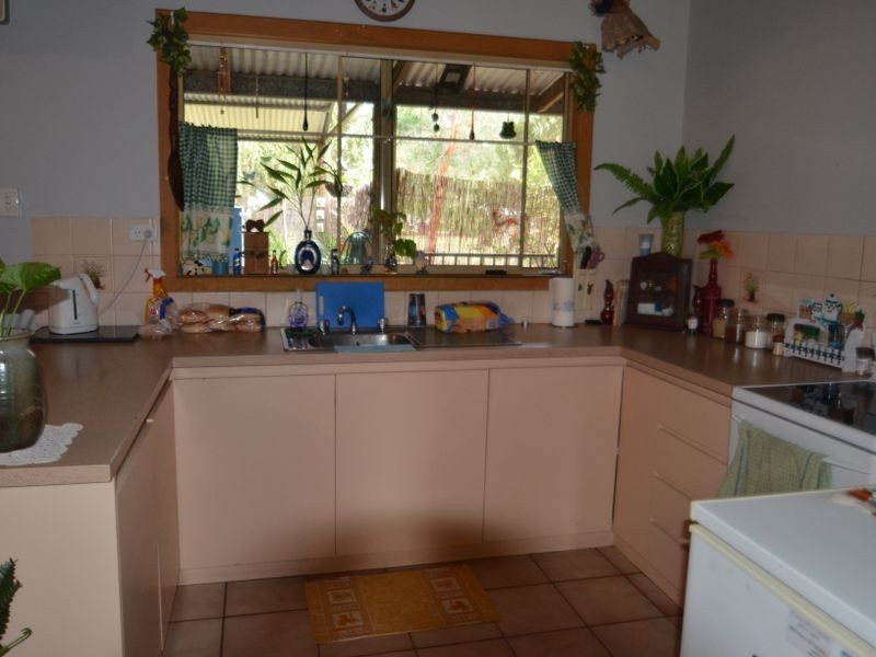 33 Darwin Street, Cookernup WA 6220