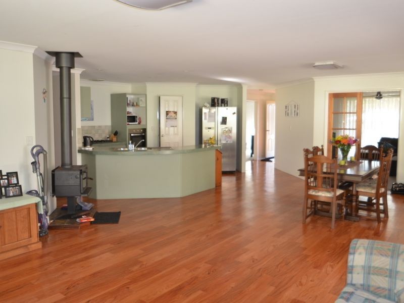 14 Butcherbird Road, Harvey WA 6220