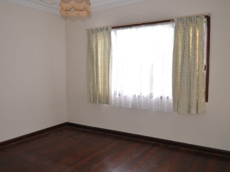 33 Peet Street, Harvey WA 6220