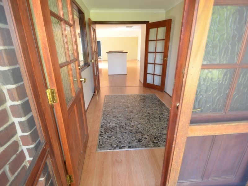 4 Jefferies Way, Harvey WA 6220