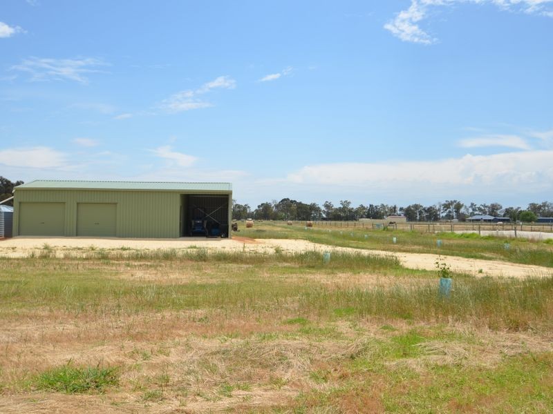42 Mirasole Road, Cookernup WA 6220