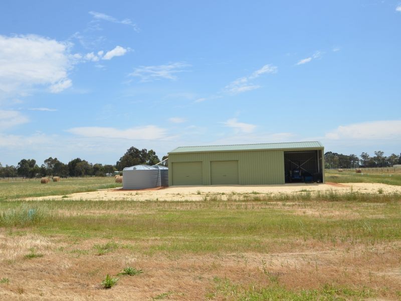 42 Mirasole Road, Cookernup WA 6220