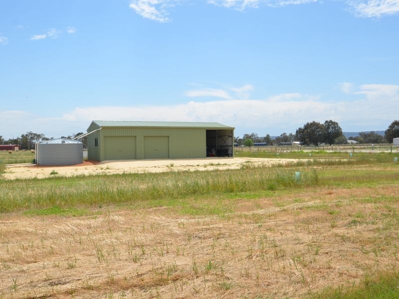 42 Mirasole Road, Cookernup WA 6220