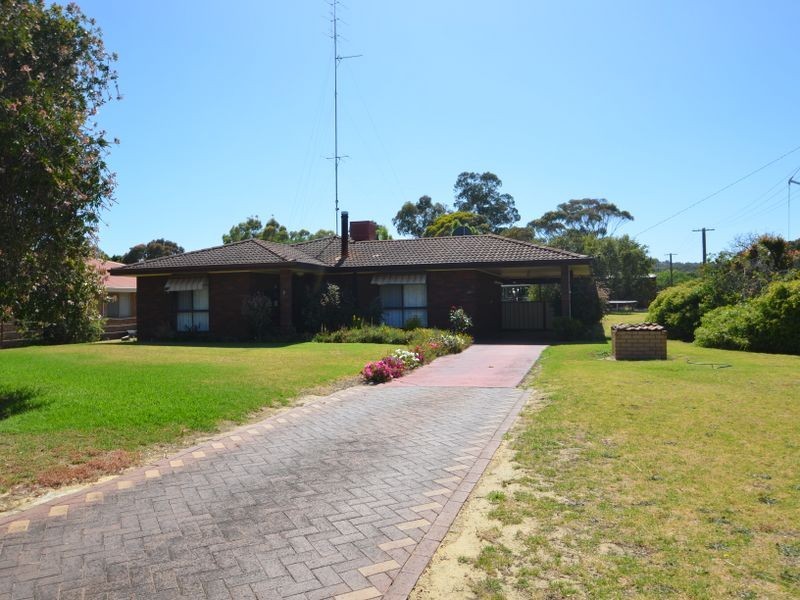 2 Cooks Way, Beela WA 6224