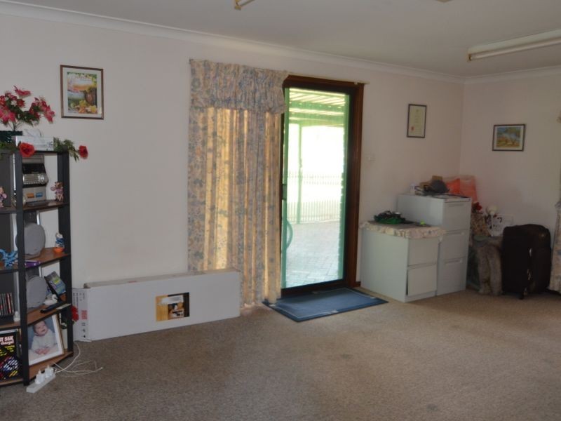 2 Cooks Way, Beela WA 6224