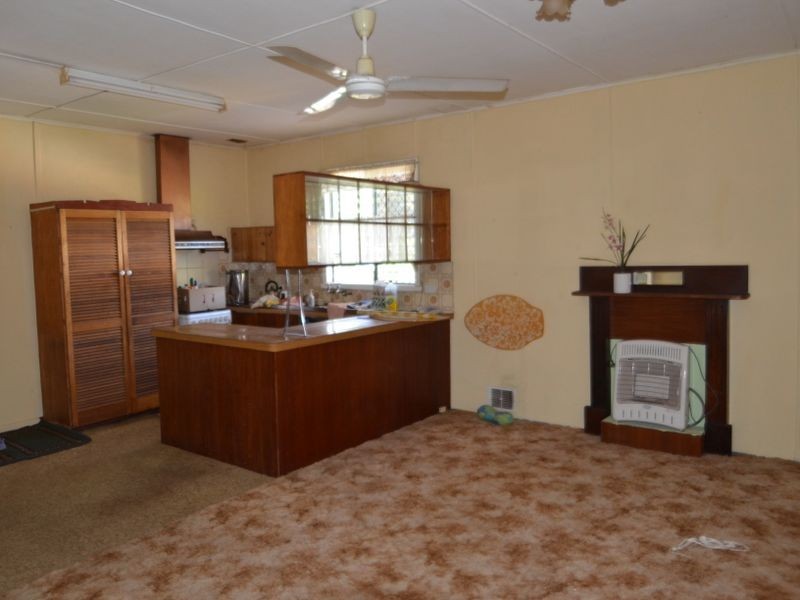 13 Pioneer Street, Binningup WA 6233