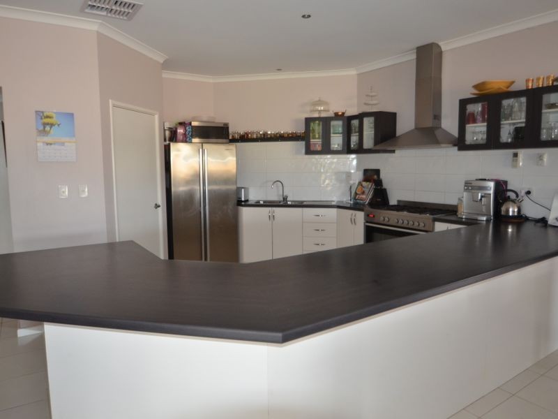 244 Tenth Street, Harvey WA 6220