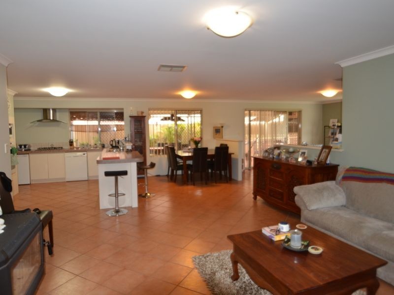 26 Bradford Loop, Eaton WA 6232