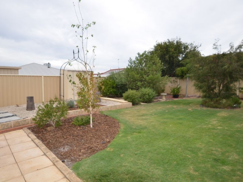 26 Bradford Loop, Eaton WA 6232