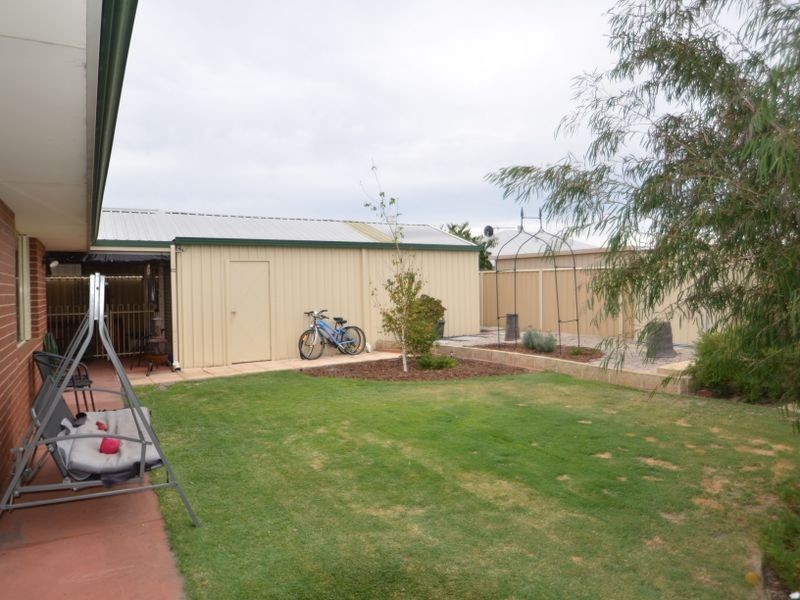26 Bradford Loop, Eaton WA 6232