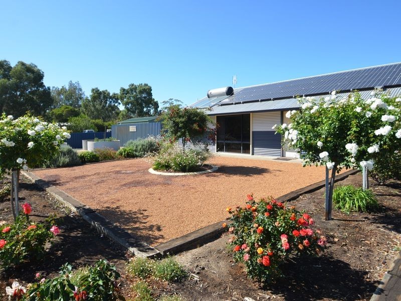 1 Vernon Street, Cookernup WA 6220