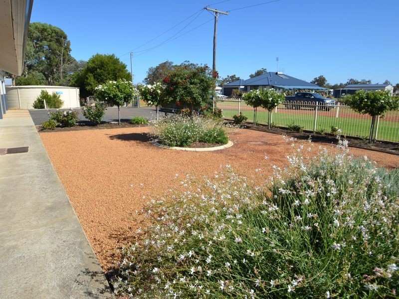 1 Vernon Street, Cookernup WA 6220