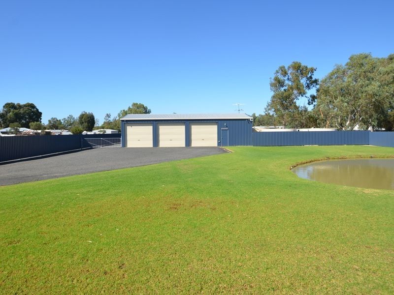 1 Vernon Street, Cookernup WA 6220