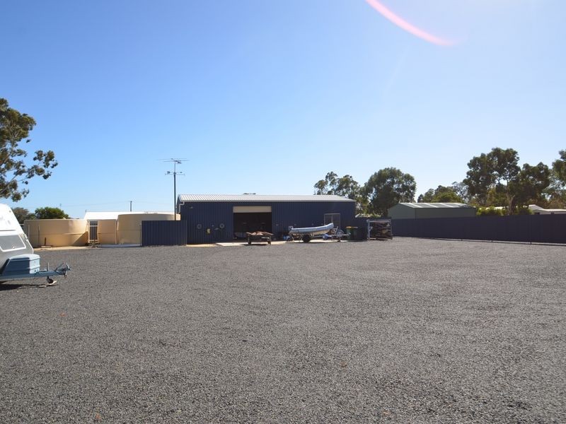 1 Vernon Street, Cookernup WA 6220