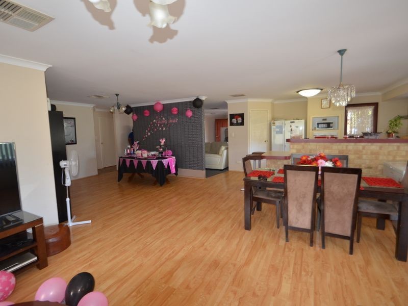 1 Candeloro Place, Harvey WA 6220