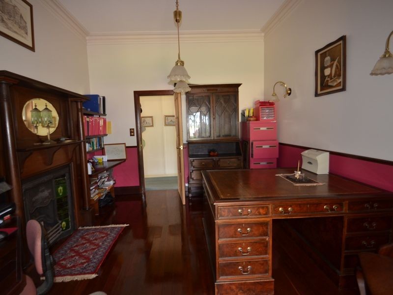 180 Tenth Street, Harvey WA 6220