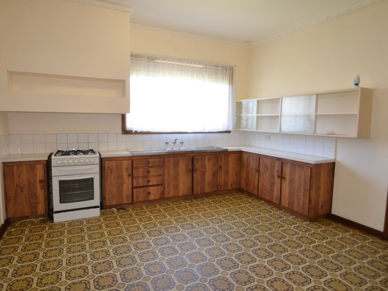 39 Hayward Street, Harvey WA 6220