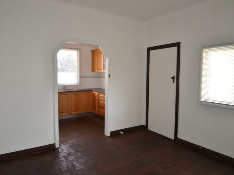 34 Peet Street, Harvey WA 6220