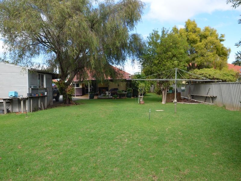 18 Buckby Road, Harvey WA 6220