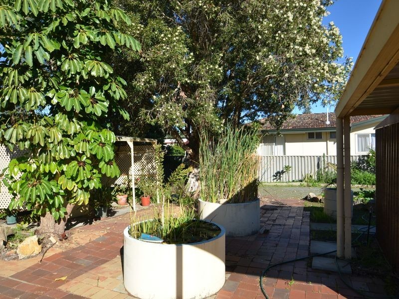 25 Centennial Avenue, Harvey WA 6220