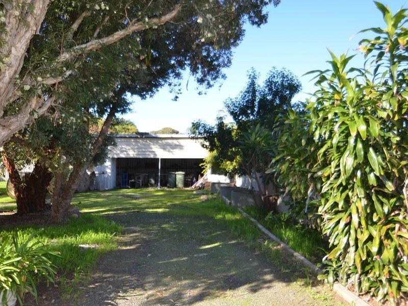 25 Centennial Avenue, Harvey WA 6220