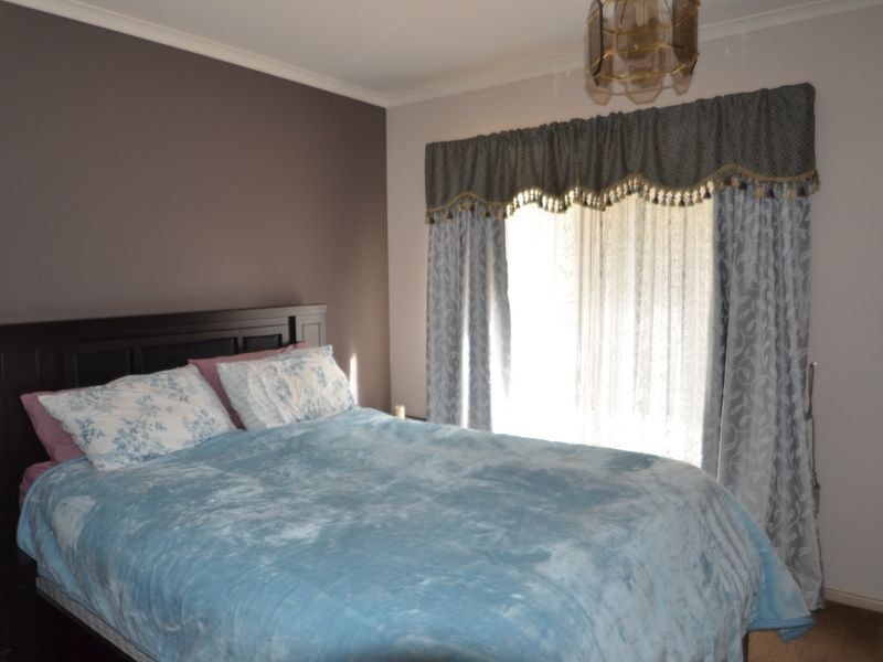 37 Hinge Road, Harvey WA 6220