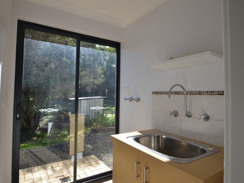 41 Gladstone Street, Cookernup WA 6220