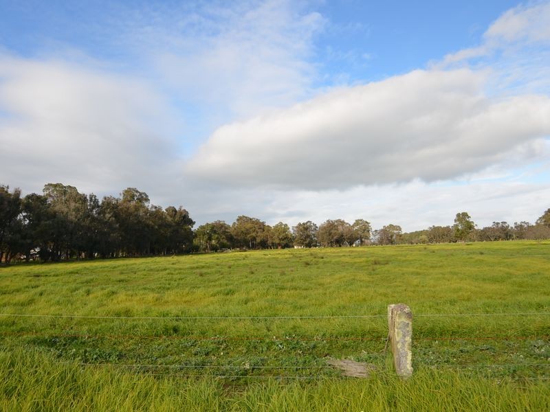 Lot 222 Tenth Street, Harvey WA 6220