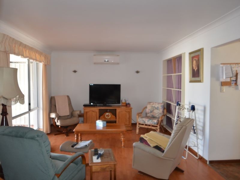 5 Gerschow Avenue, Harvey WA 6220