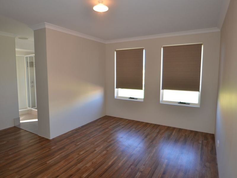 11 Raneri Avenue, Harvey WA 6220