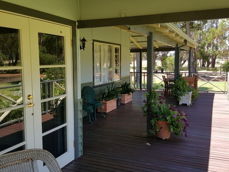 5 Spencer Street, Cookernup WA 6220