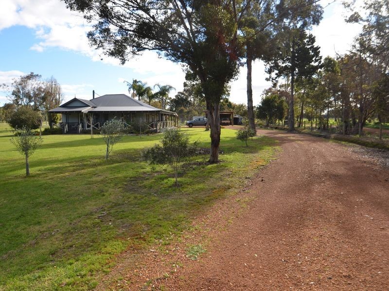 5 Spencer Street, Cookernup WA 6220