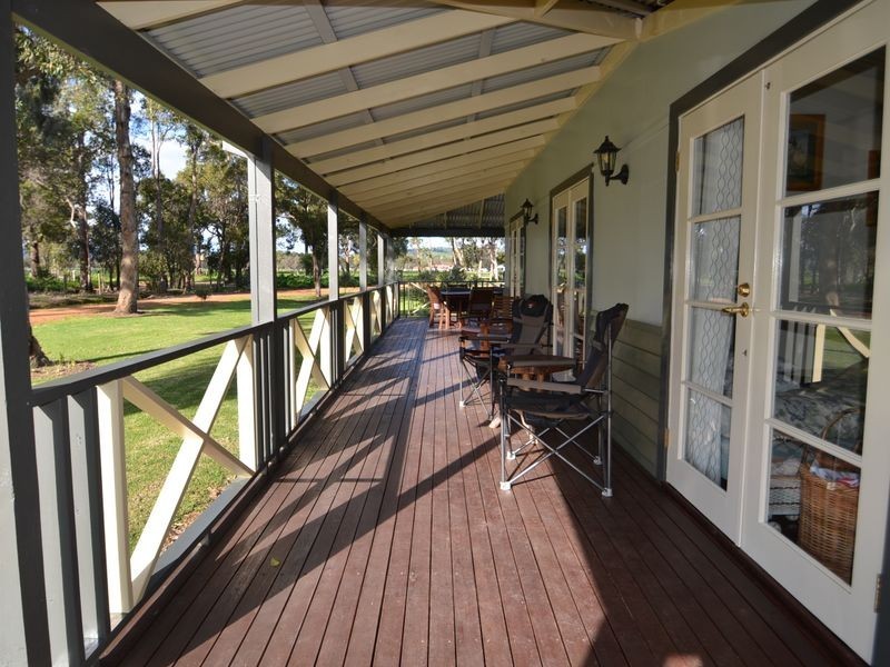 5 Spencer Street, Cookernup WA 6220