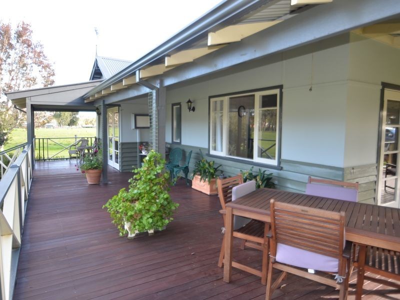 5 Spencer Street, Cookernup WA 6220