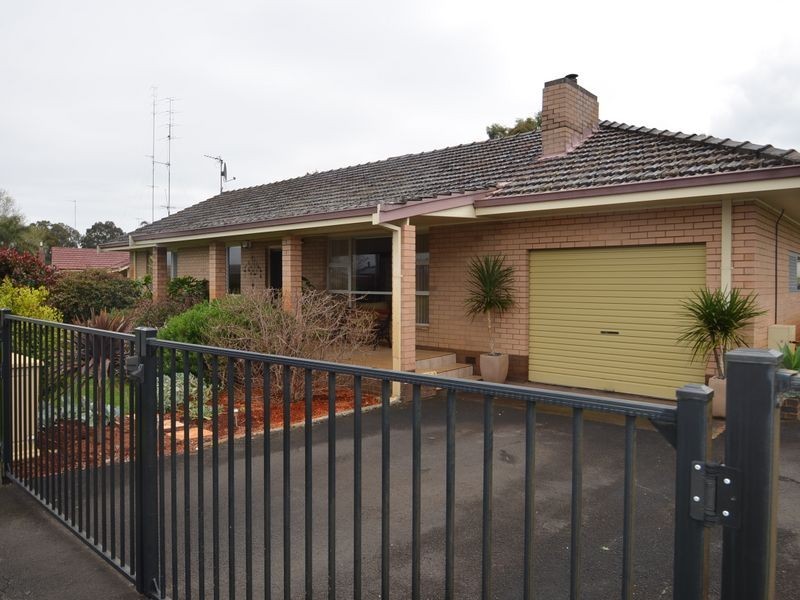 19 Merriedale Crescent, Harvey WA 6220