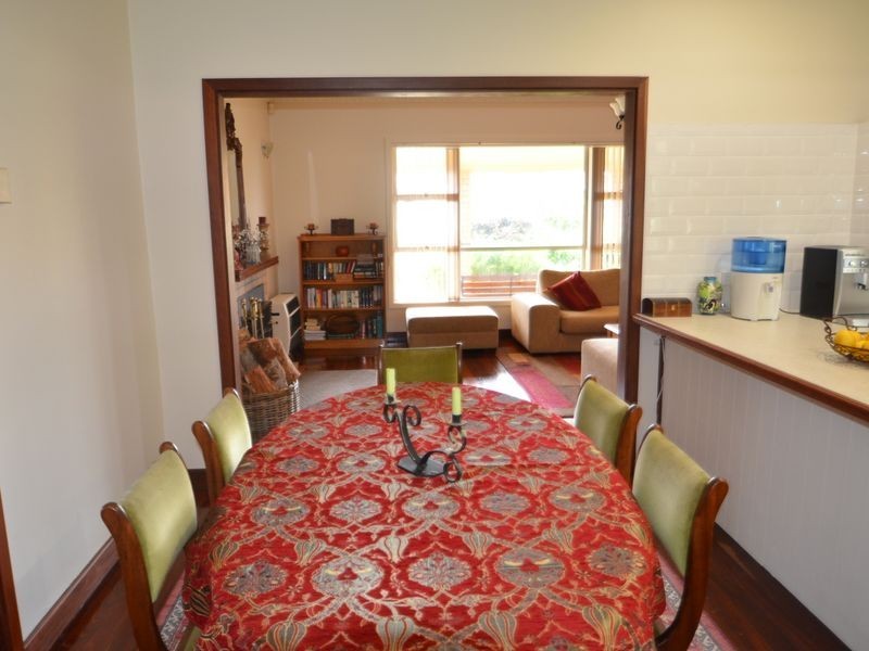 19 Merriedale Crescent, Harvey WA 6220