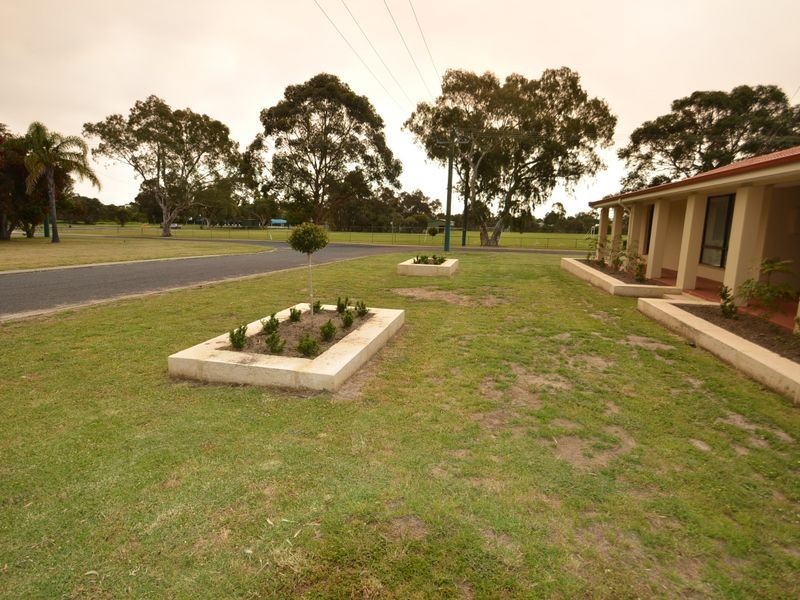 7 Hinge Road, Harvey WA 6220