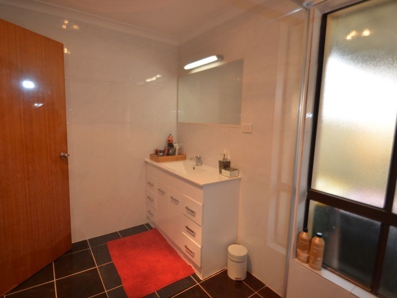 7 Hinge Road, Harvey WA 6220