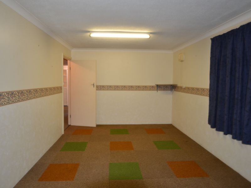 4 Roy Street, Harvey WA 6220