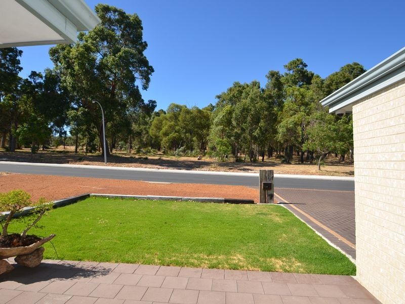 19 Butcherbird Road, Harvey WA 6220