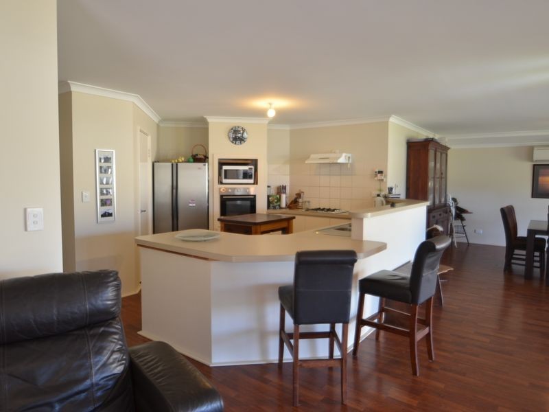 19 Butcherbird Road, Harvey WA 6220