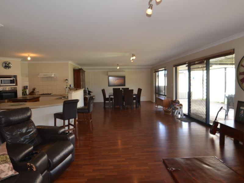 19 Butcherbird Road, Harvey WA 6220