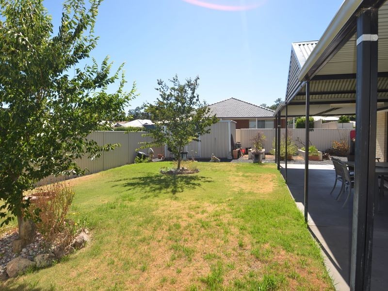 19 Butcherbird Road, Harvey WA 6220