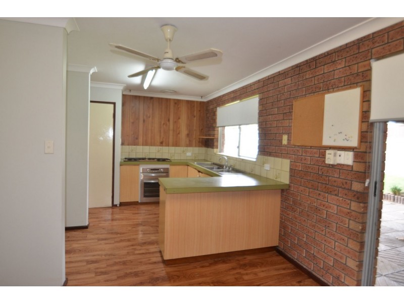 9 Lyons Way, Harvey WA 6220