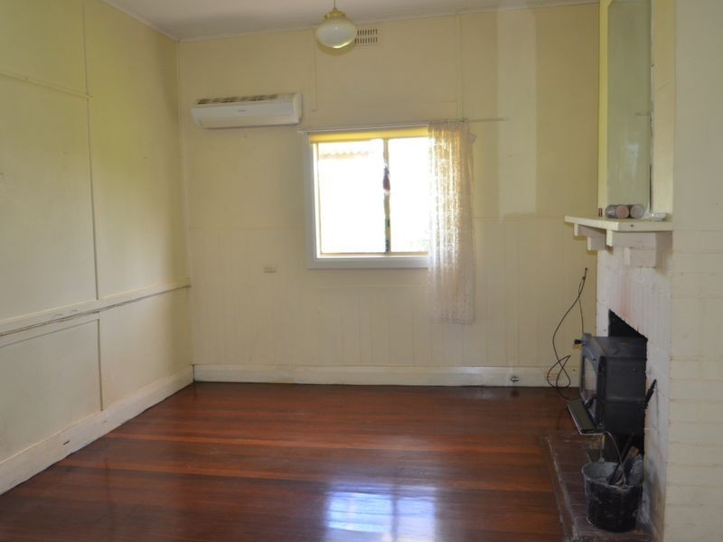 7 Third Street, Harvey WA 6220