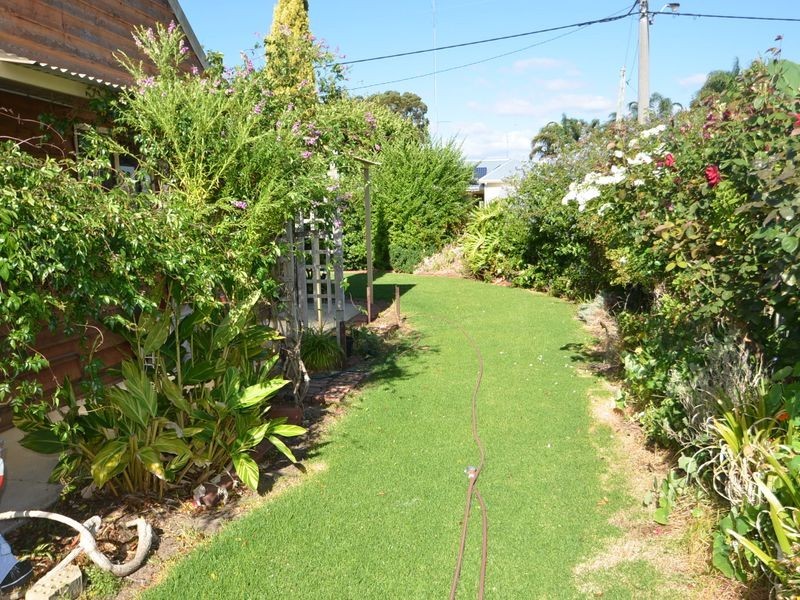 7 Third Street, Harvey WA 6220